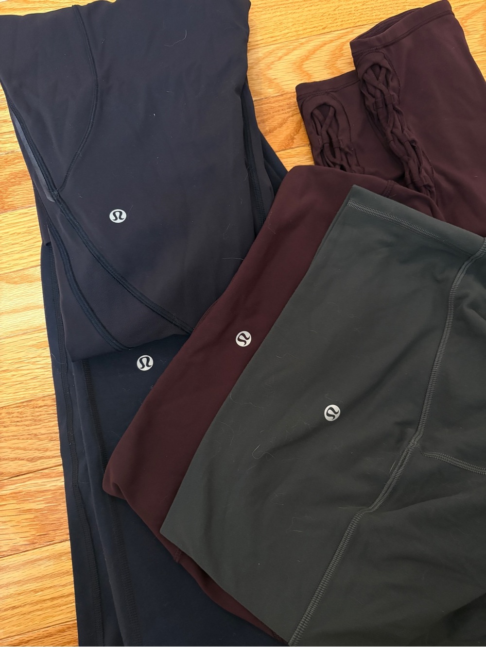 Lululemon Active Leggings - Navy, Burgundy, Forest Green - Picture 5 of 6